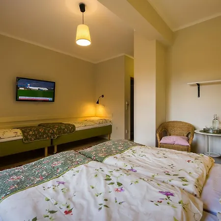 Bed and Breakfast Dom Pod Koziolkami