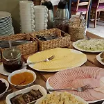 Dom Pod Koziolkami 住宿加早餐酒店 斯克拉斯卡波伦巴