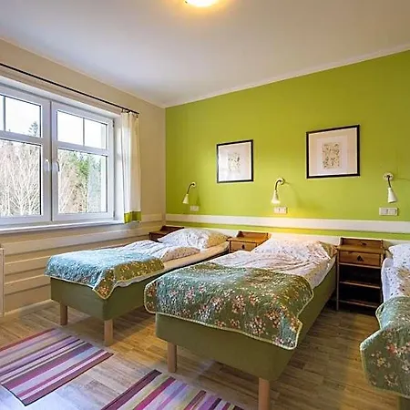 Dom Pod Koziolkami Bed & Breakfast