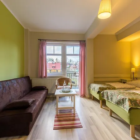 Couette-café Dom Pod Koziolkami Szklarska Poreba