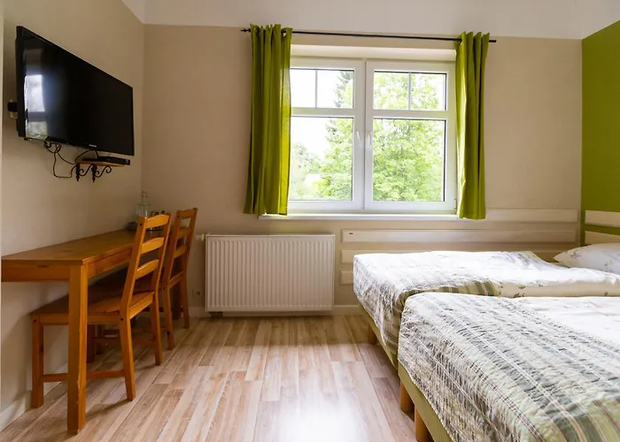 Dom Pod Koziolkami Oda ve Kahvaltı 3*